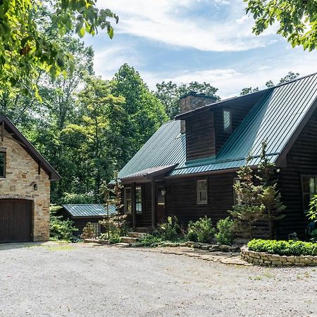 Cozy 2 Bedroom Cabin Nestled In Wooded Hideaway Monterey Buitenkant foto
