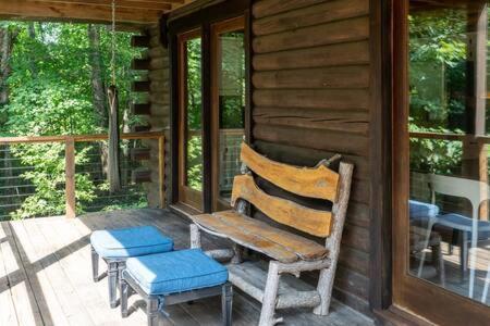 Cozy 2 Bedroom Cabin Nestled In Wooded Hideaway Monterey Buitenkant foto